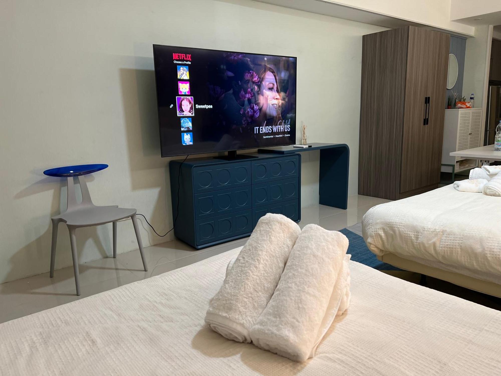 Luxurious European Style Penthouse Modern Apart Ment Cross City Of Dreams Okada Solaire Moa Airport Manila Exterior photo
